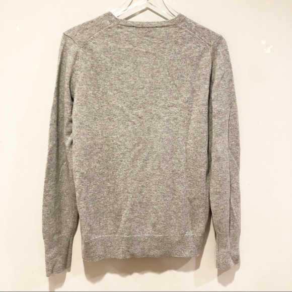 Everlane The Cashmere V-Neck Heather Grey - Picture 6 of 8